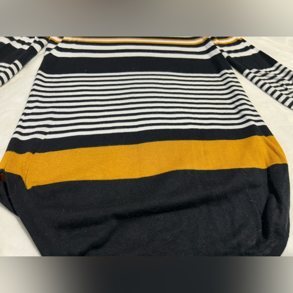 Suzy Shier Black and Yellow Striped 3/4 Sleeve Knit - Picture 5 of 6